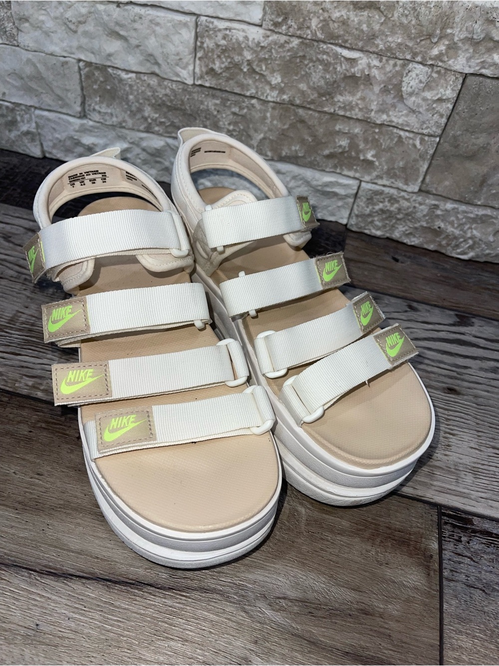 Nike Icon Classic Sandal Women's Platform Sandals DH0224-101 Size 7